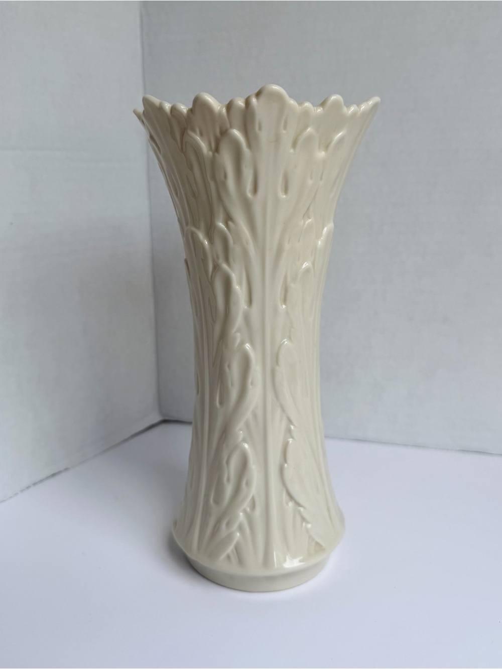 Lenox Woodland Collection Vase 8.5”